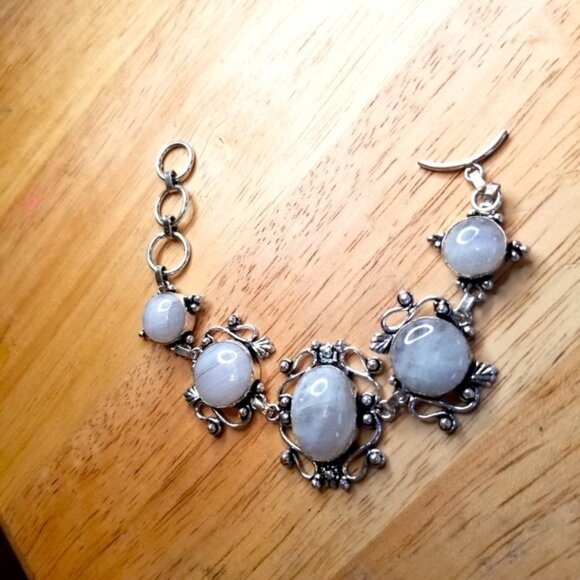 Moonstone Vintage Silver Bracelet - Picture 3 of 13